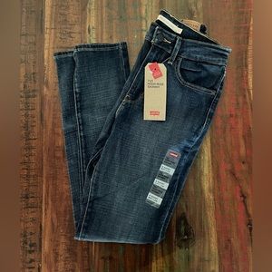 NWT Levi 721 high-rise skinny size 4 short/27